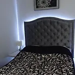Apartament Neon Gdynia